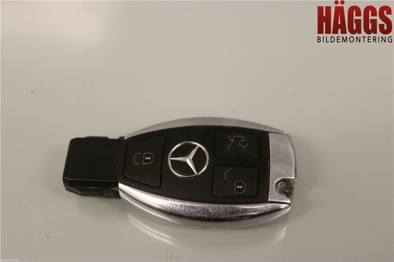 Mercedes-Benz MB E-KLASS (W212) 09-16 Nyckel-Nycklar