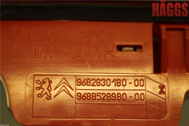 Citroen BERLINGO 08-18 Bromsljus Bakruta