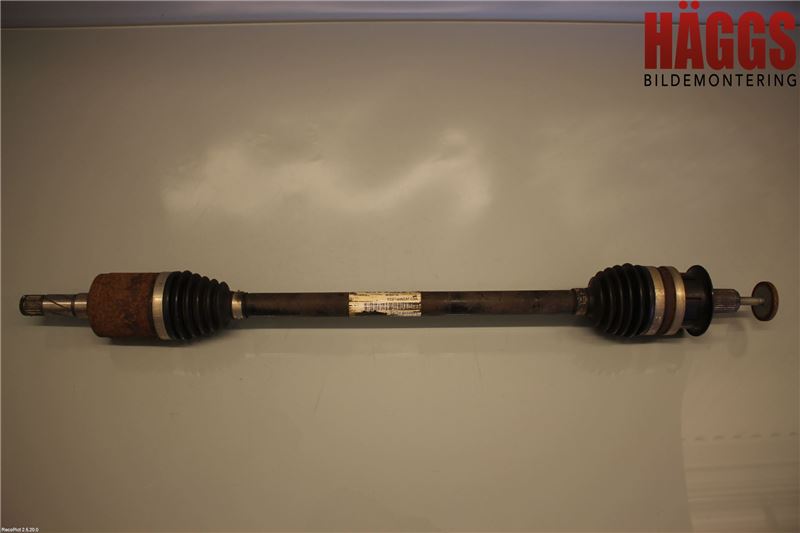 Volvo V70 14-16 Drivaxel Bak Höger
