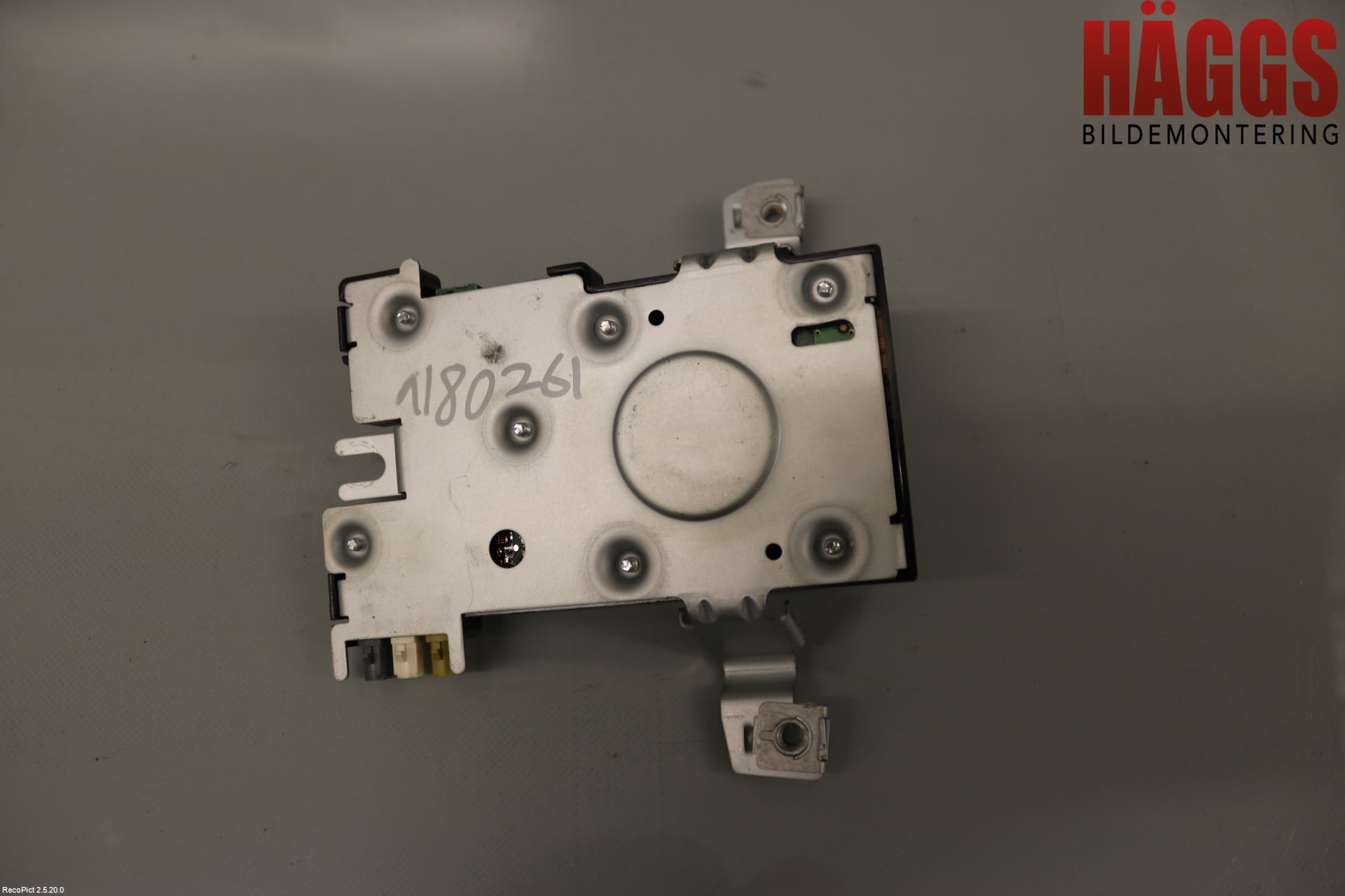 Audi A3/S3 05-13 Antennförstärkare