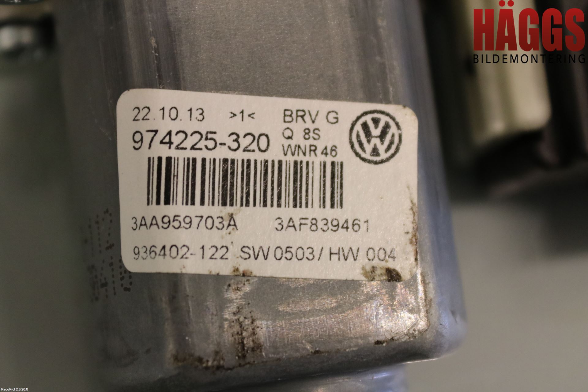 Volkswagen VW PASSAT 11-14 Fönsterhissmotor