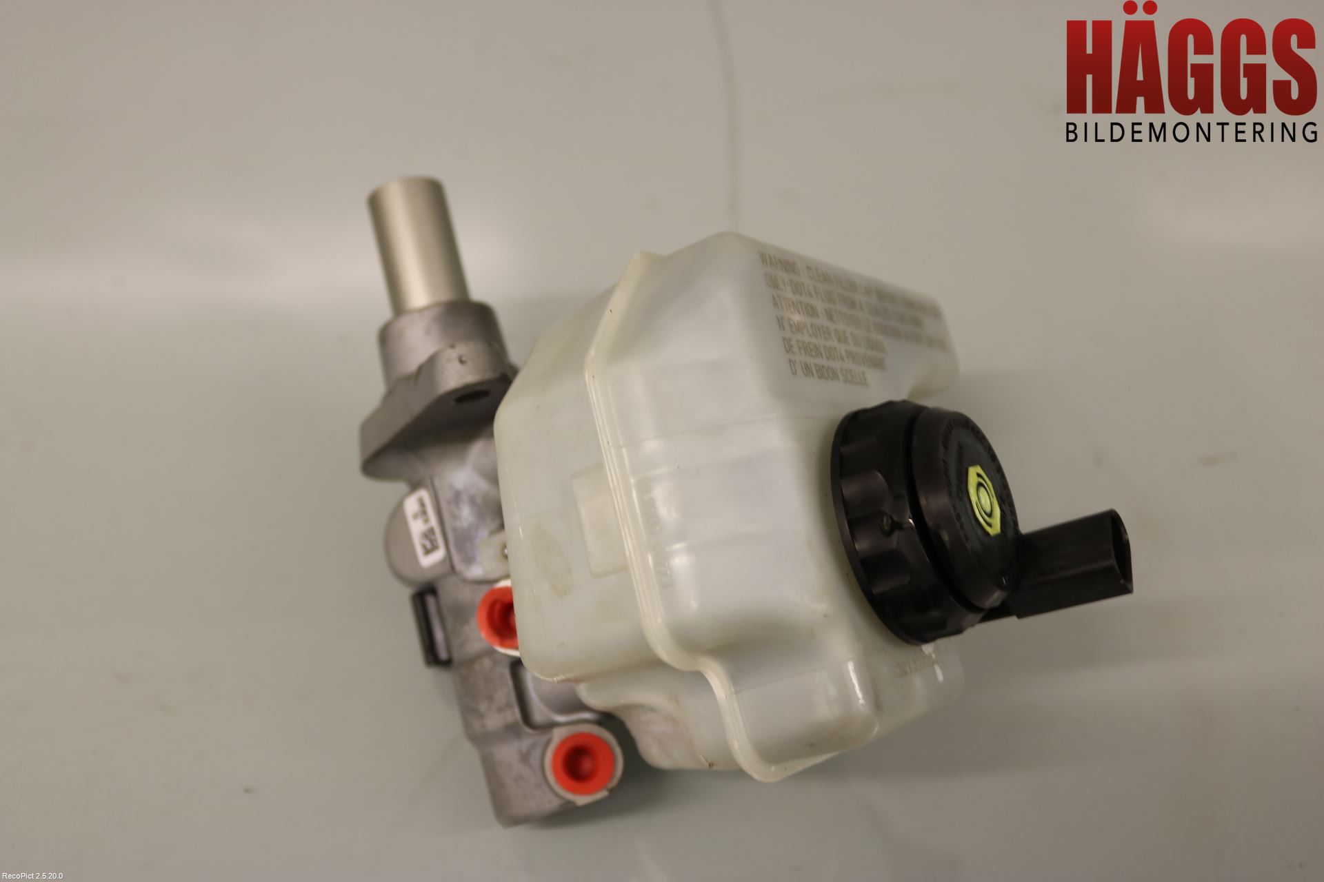 Volkswagen VW PASSAT 11-14 Broms Huvudcylinder