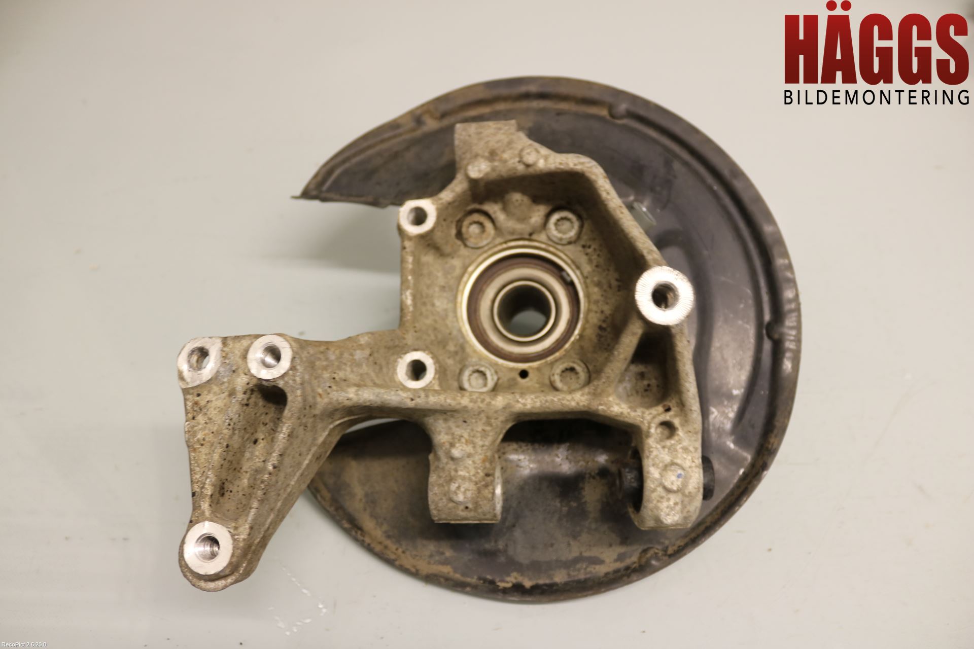 Volkswagen VW PASSAT 11-14 Hjullagerhus Bak Hö