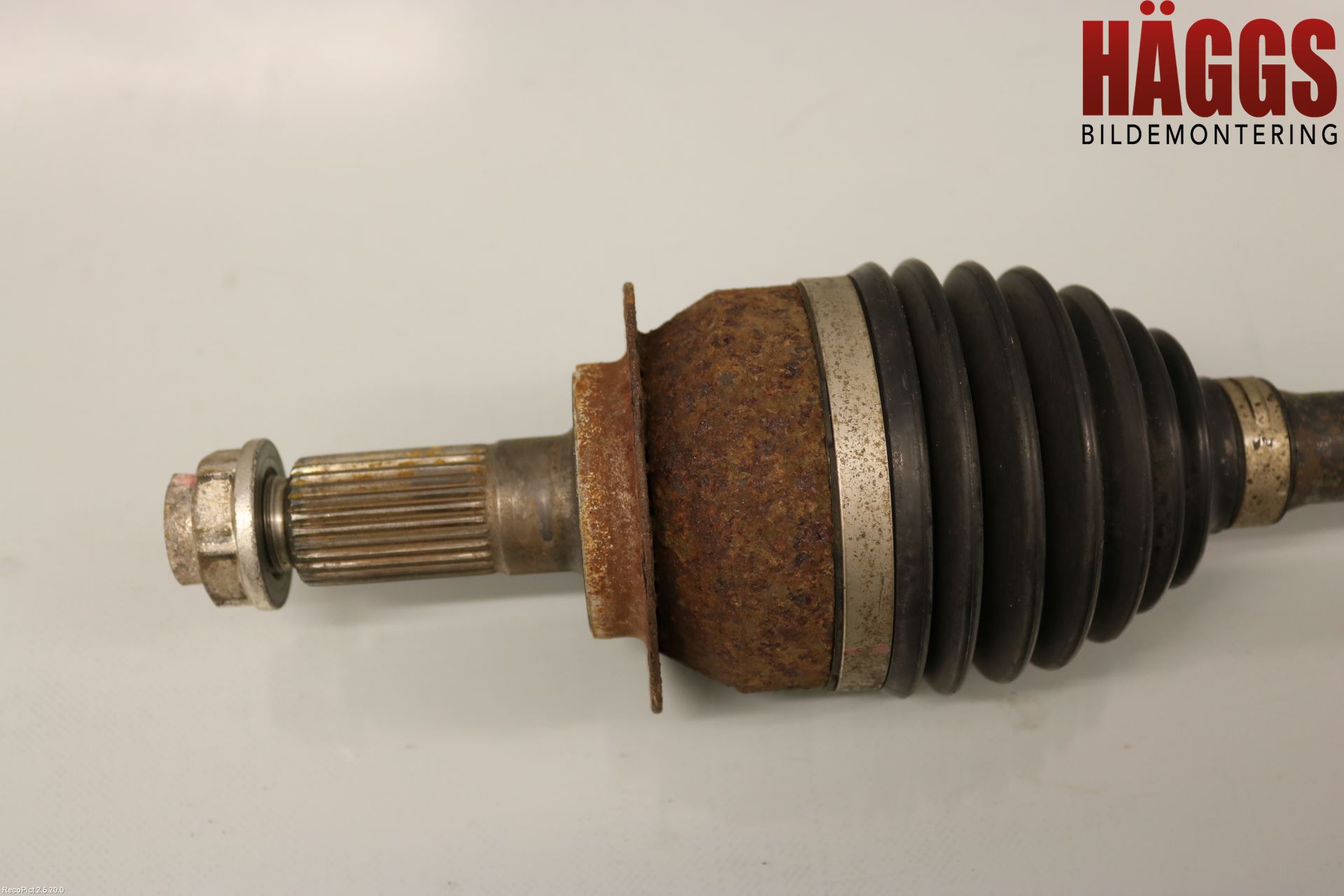 Suzuki SX4 06-09 Drivaxel Fram Vänster