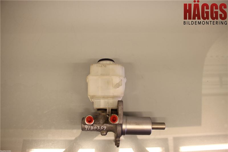 BMW 5 F10/F11/F18 09-17 Broms Huvudcylinder