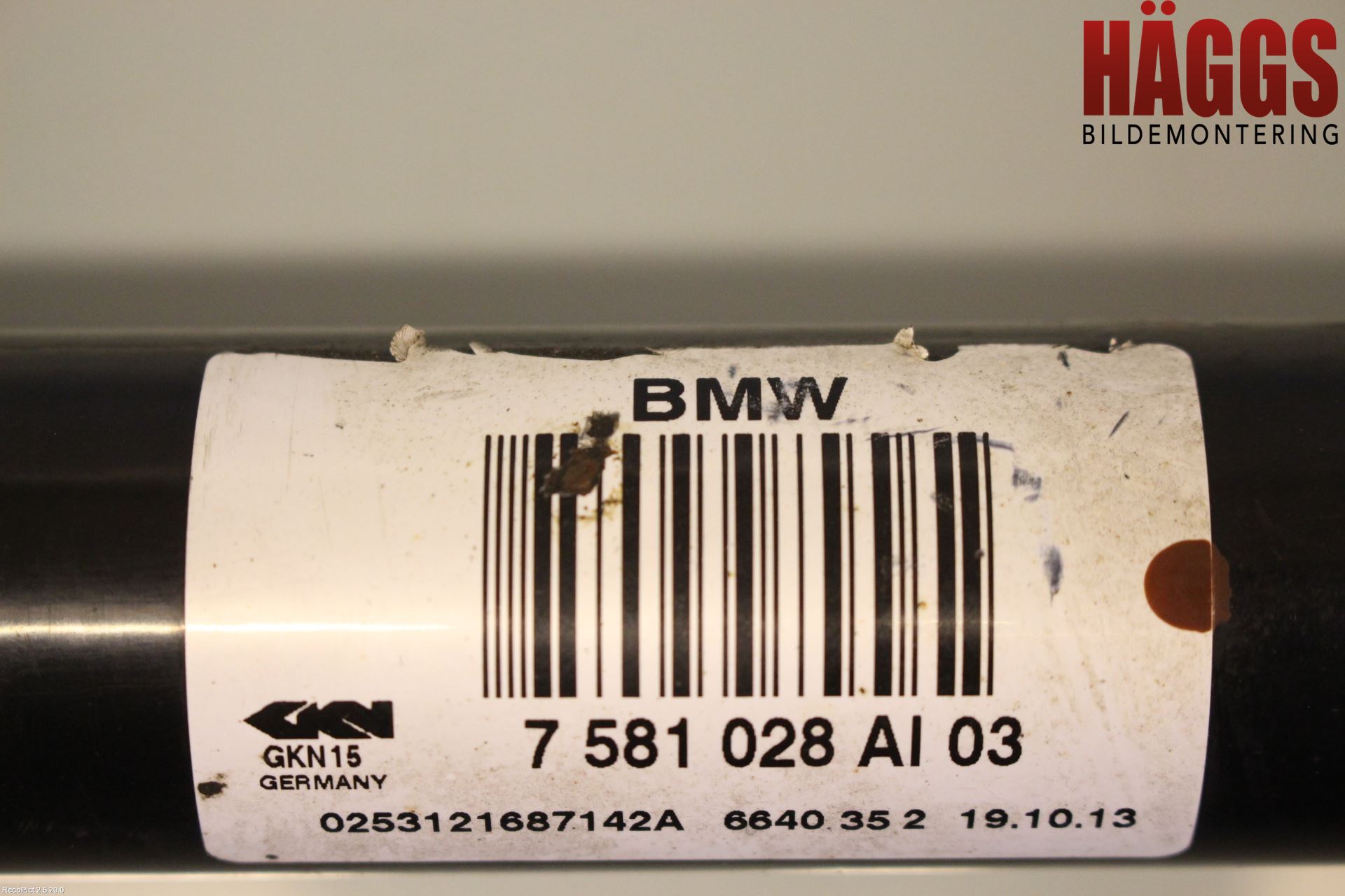 BMW 5 F10/F11/F18 09-17 Drivaxel Bak Höger