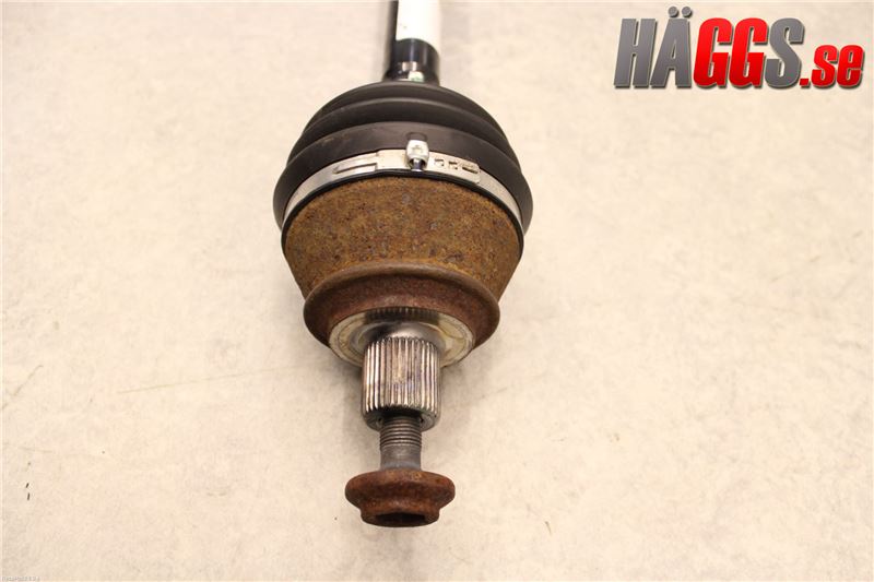 Audi A6/S6     05-11 Drivaxel Fram Höger