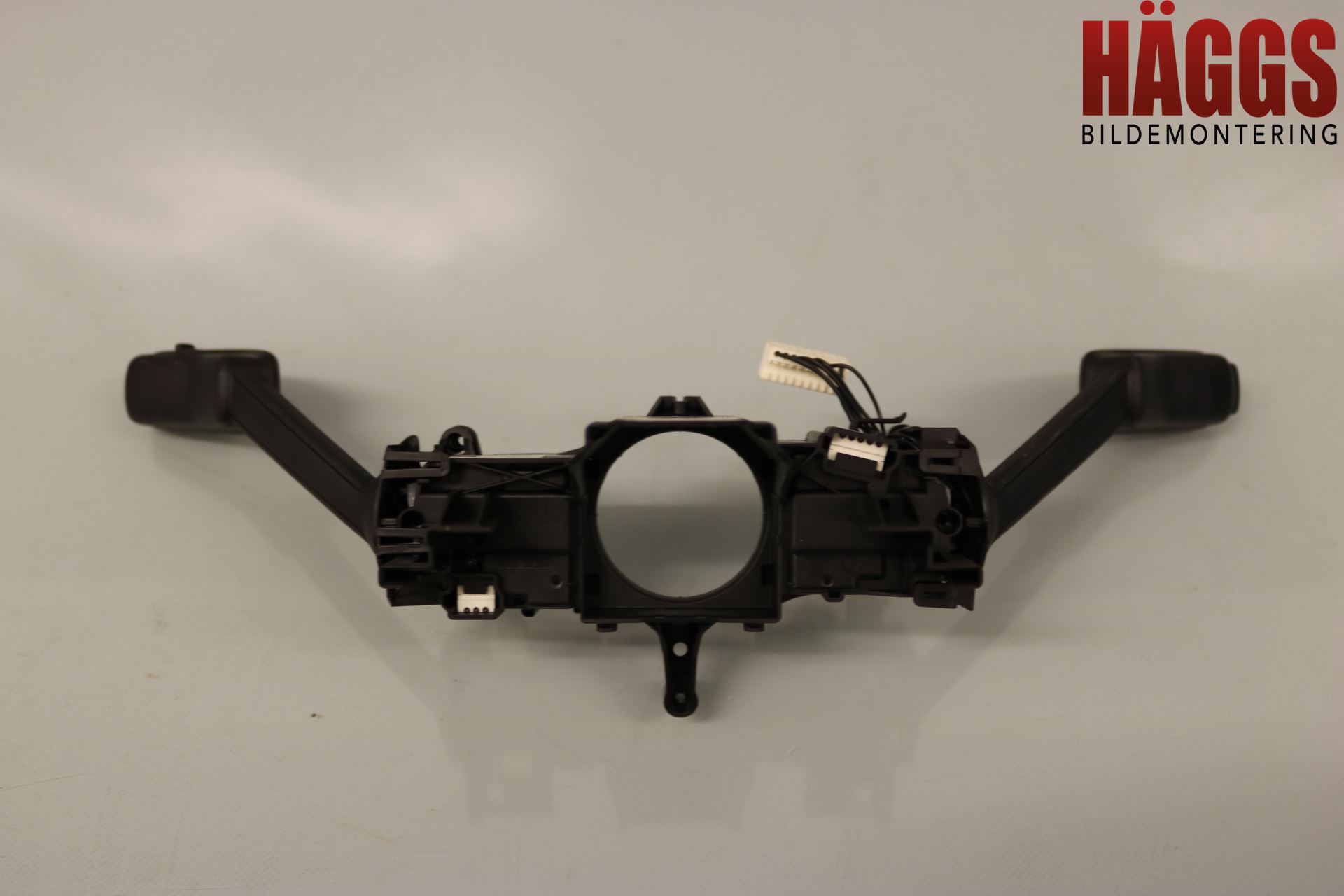 Volkswagen VW GOLF / E-GOLF VII 13-20 Spakcentral