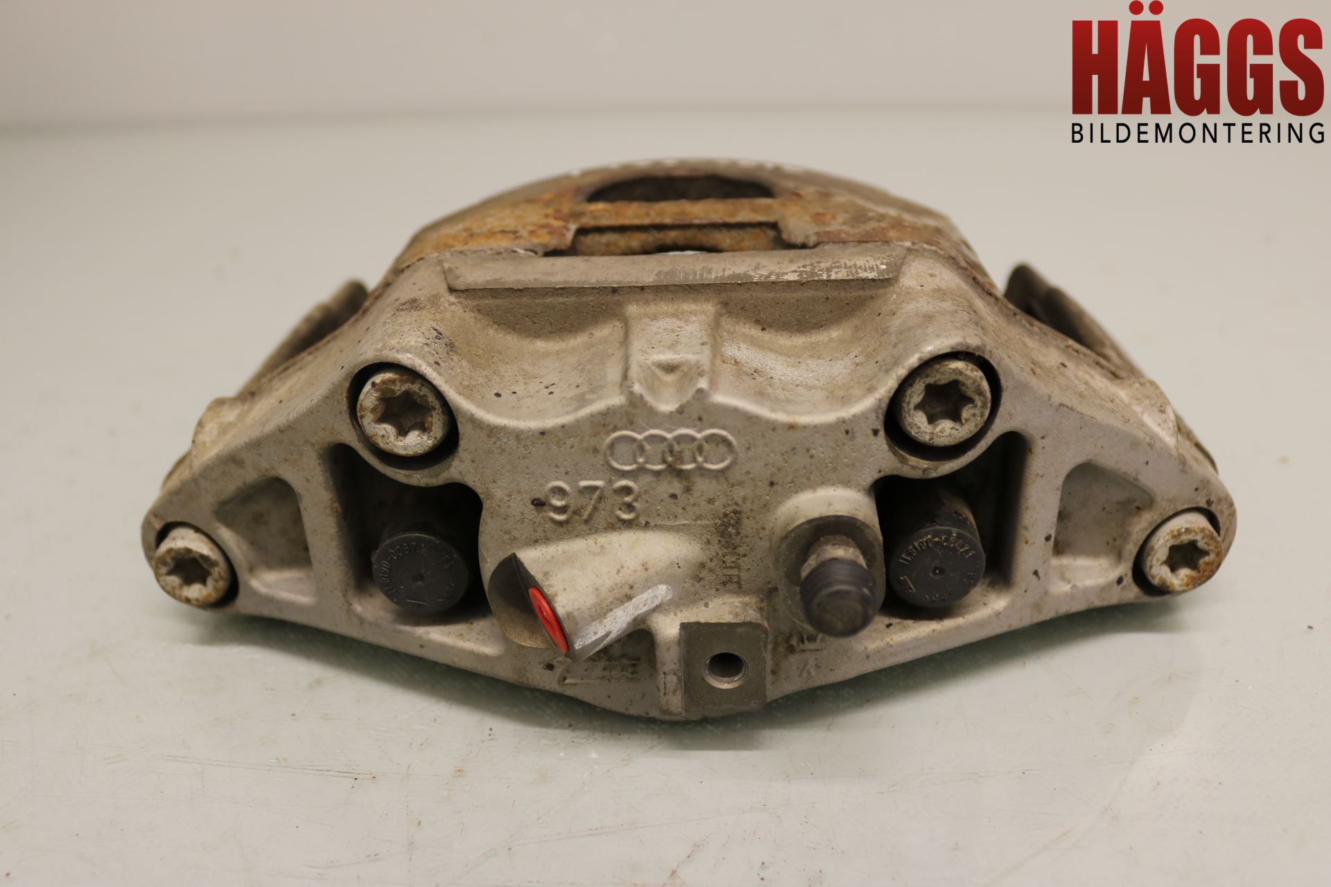 Audi A6/S6     05-11 Bromsok Fram Vänster