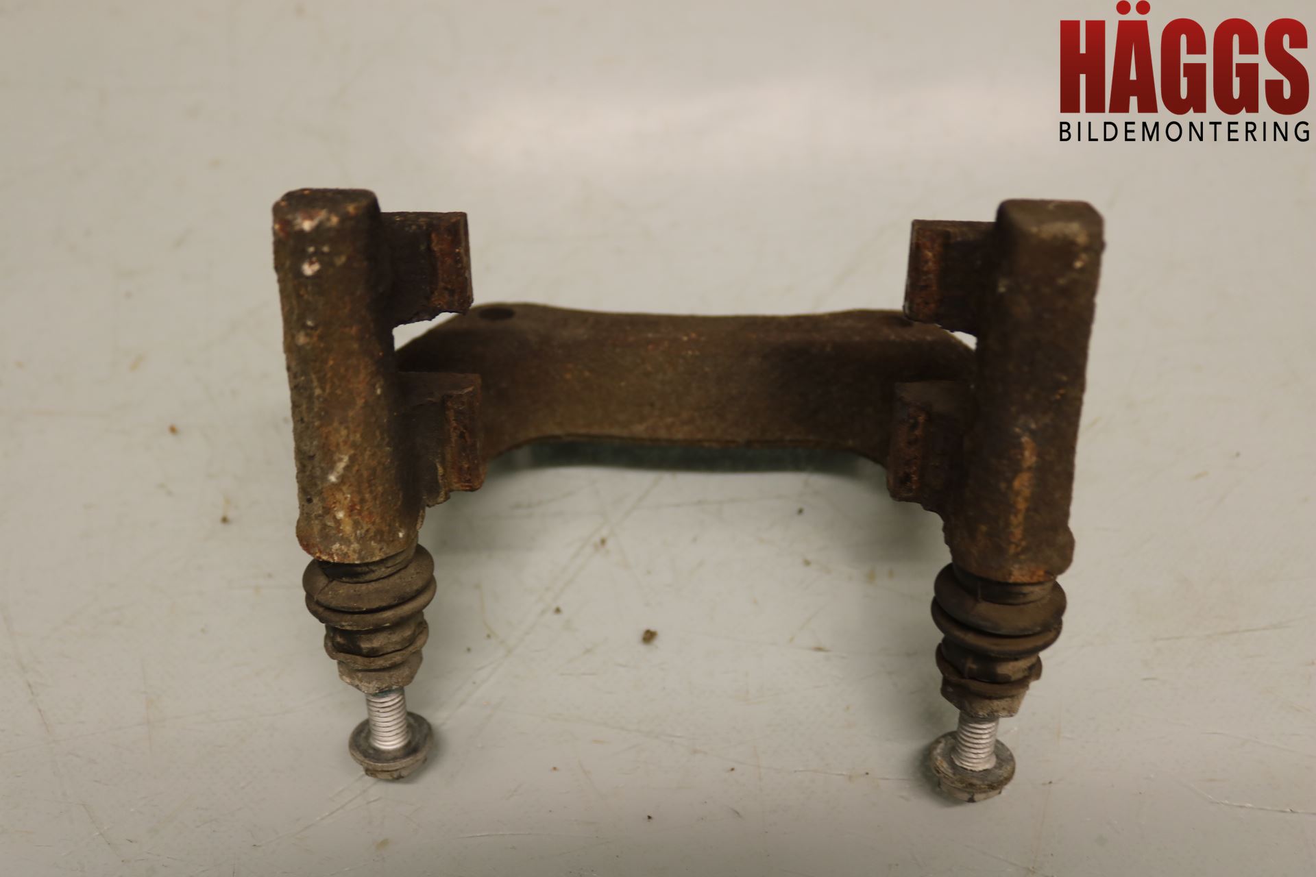 Citroen BERLINGO 08-18 Bromsokshållare