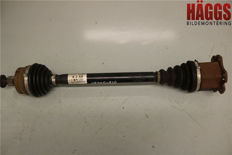 Audi A4/S4 01-05 Drivaxel Fram Höger