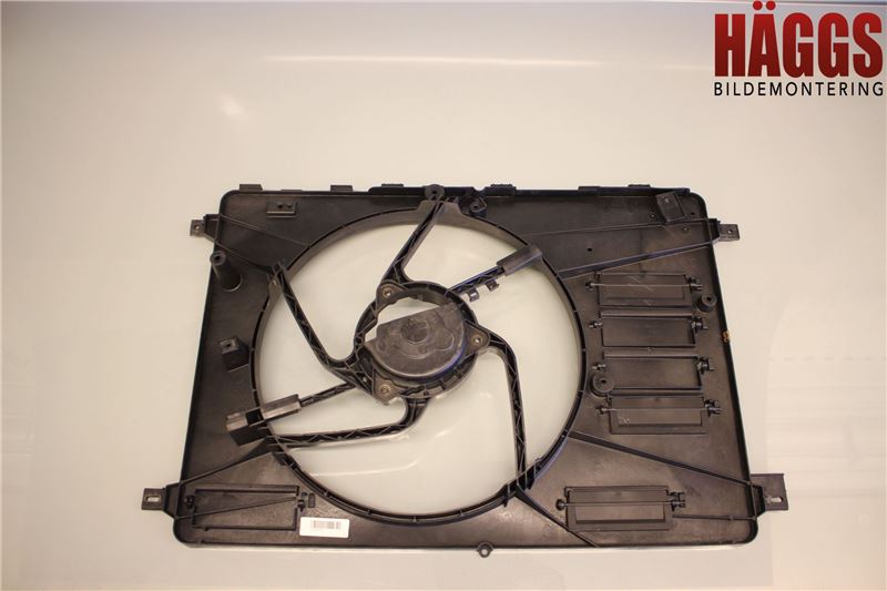 Volvo V60 11-13 Kylfläktkåpa