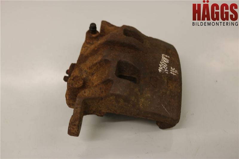 Nissan NAVARA 05-16 Bromsok Fram Höger