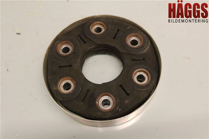 Volkswagen VW CADDY 16-20 Mellanaxel Gummiknut