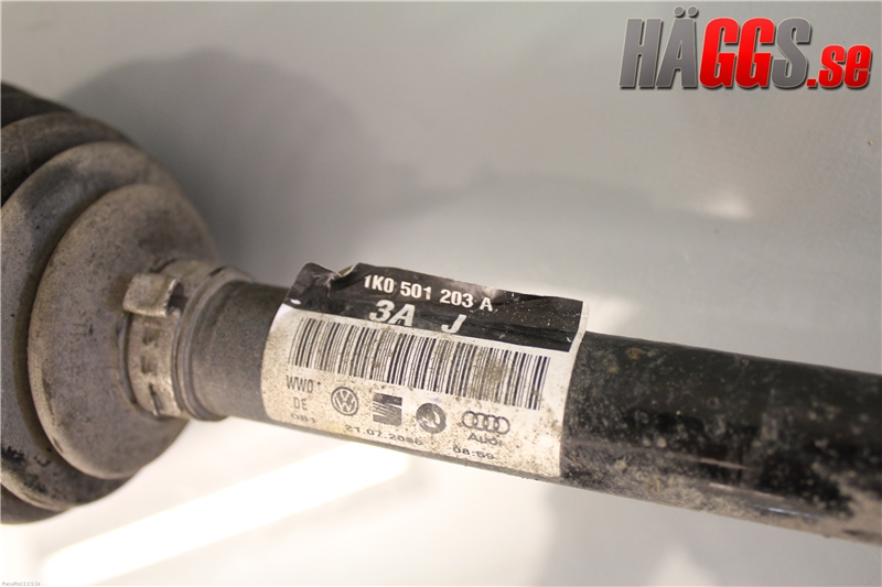 Volkswagen VW PASSAT 05-11 Drivaxel Bak Vänster