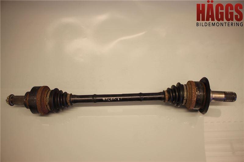 BMW 3 GT F34 13-19 Drivaxel Bak Vänster