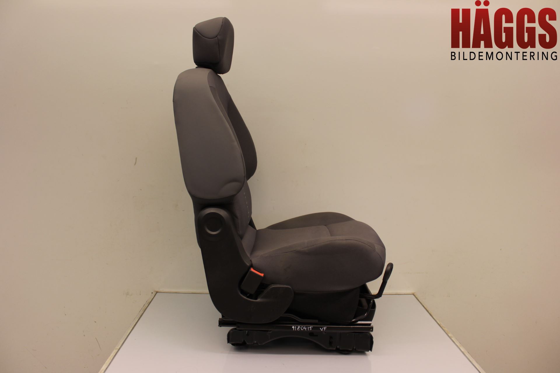 Citroen BERLINGO 08-18 Inredning Stol Fram Vä