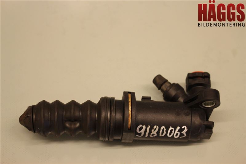 Audi A6/S6     05-11 Kopplingscylinder Slav