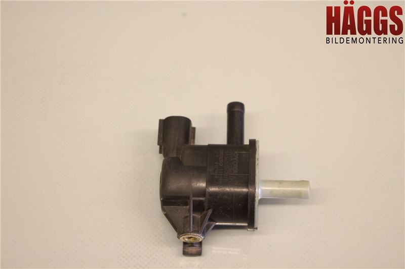 Toyota AURIS 10-12 Kolkanister Ventil