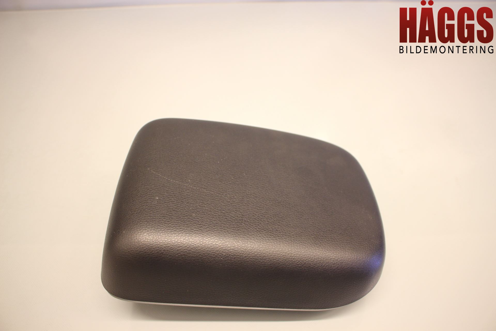 Mitsubishi L200 16-23 Inredning Armstöd