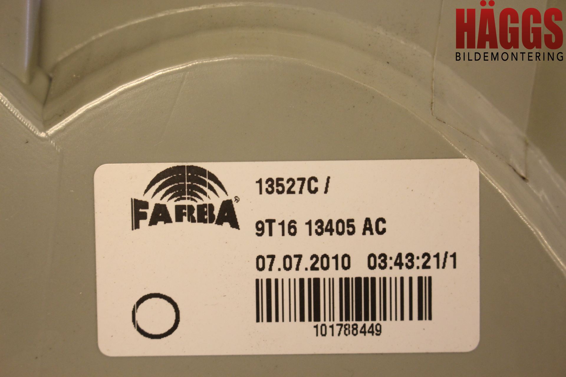 Ford TRANSIT CONNECT 09-13 Bakljus Vänster