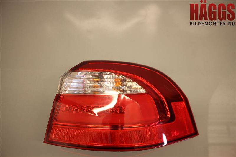Kia RIO 12-16 Bakljus Höger