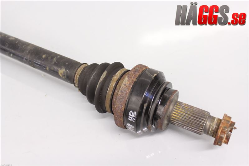 BMW 5 E60/61 Sed/Tou 02-10 Drivaxel Bak Höger