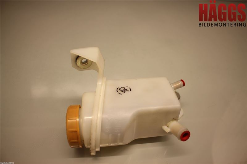 Opel COMBO D 12-18 Styrservooljebehållare