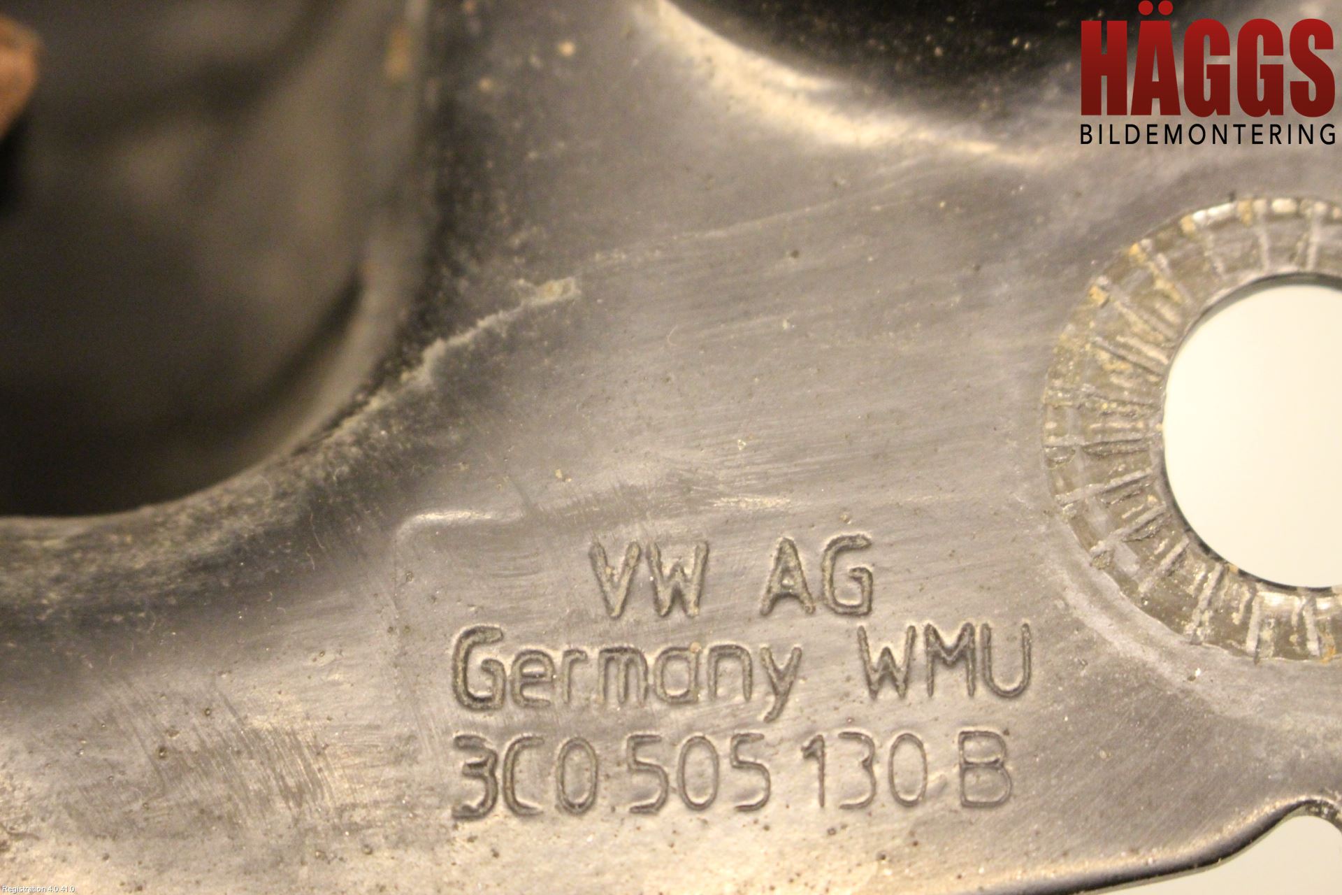 Volkswagen VW PASSAT 11-14 Bärarm Bak Höger