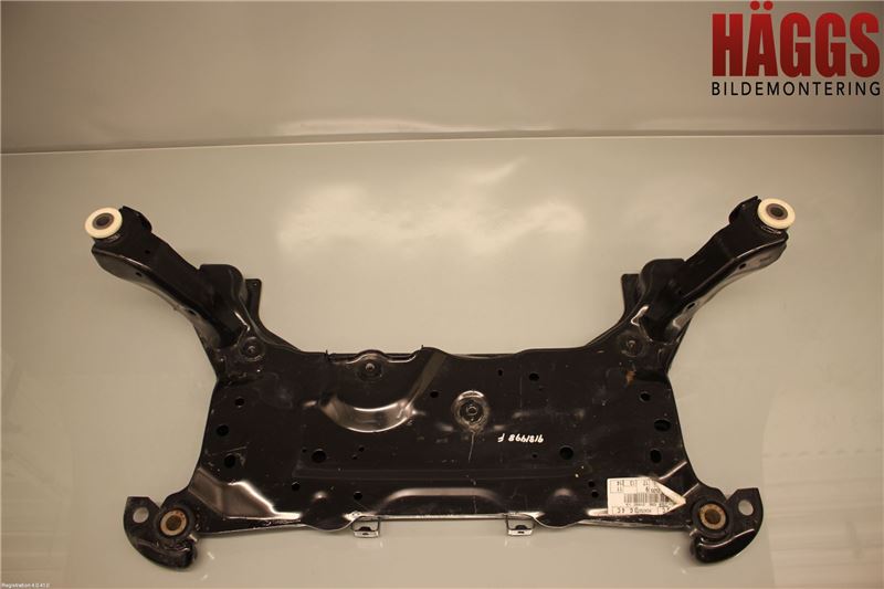 Ford FOCUS 15-18 Framvagnsbalk