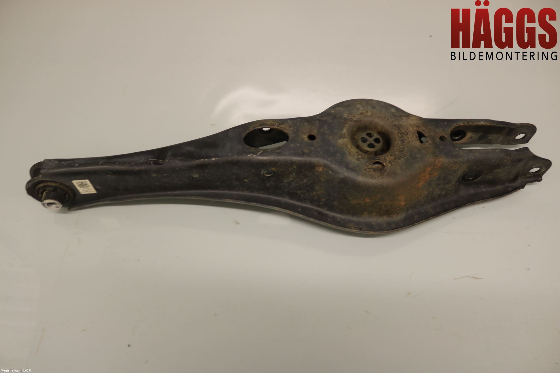 Volkswagen VW TOURAN 16- Bärarm Bak Höger