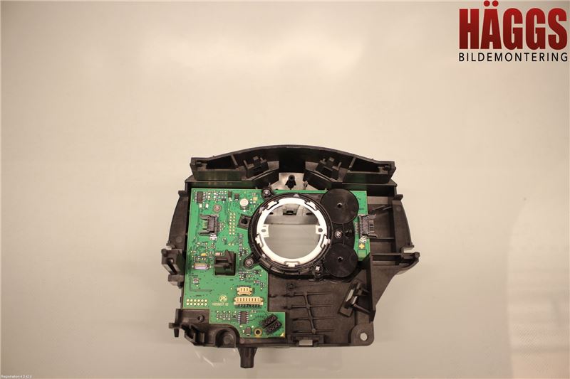 Ford FOCUS 15-18 Spak Konsoll-Fäste