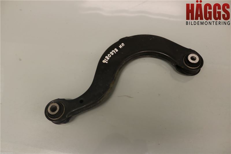 Volkswagen VW TOURAN 16- Bärarm Bak Höger