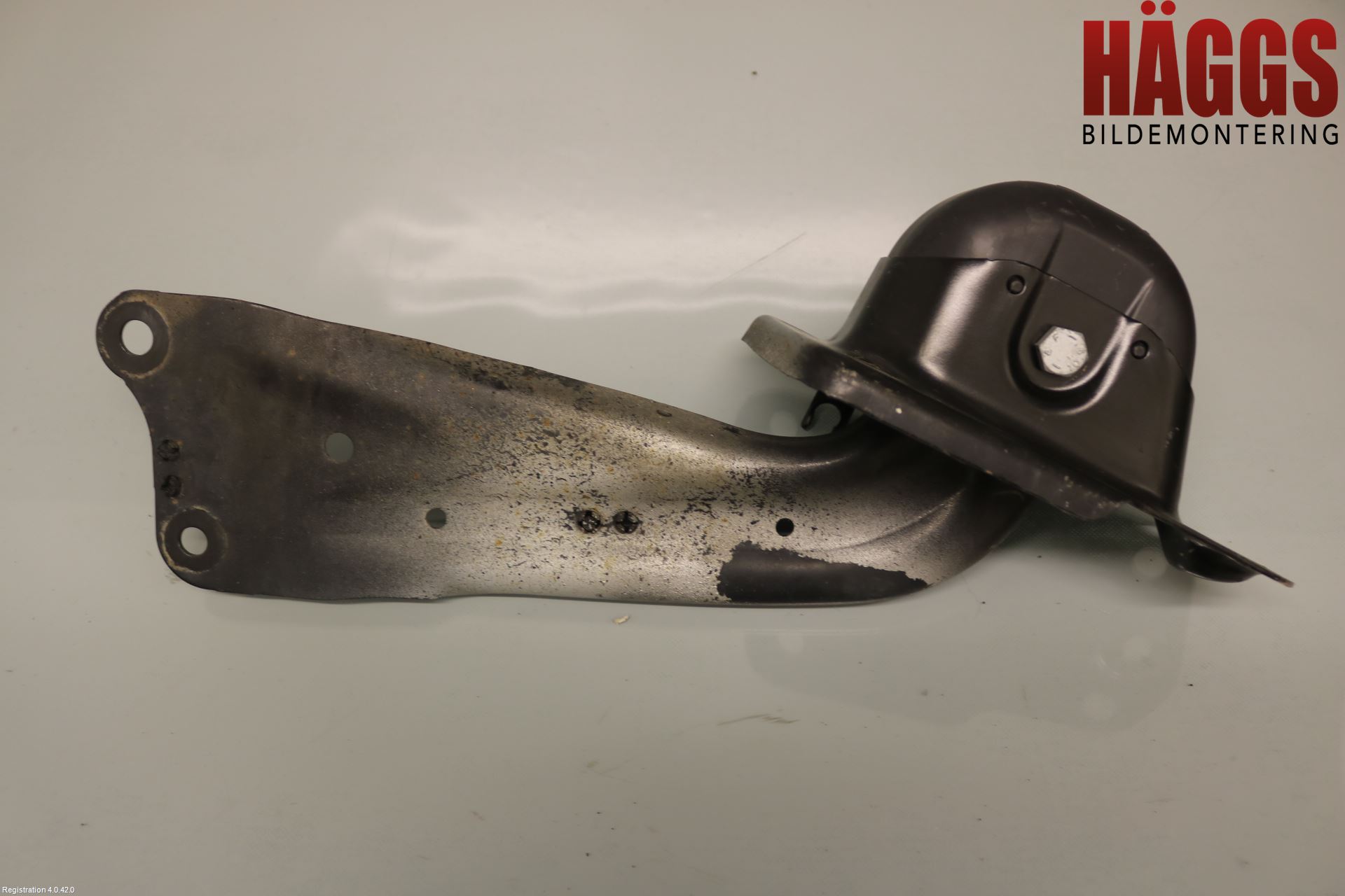 Volkswagen VW TOURAN 16- Bärarm Bak Höger