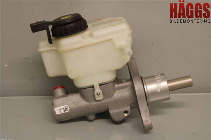 Volkswagen VW GOLF VI 09-13 Broms Huvudcylinder
