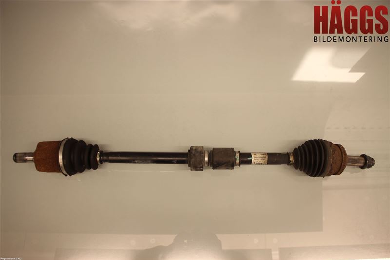 Kia CEED 06-12 Drivaxel Fram Höger