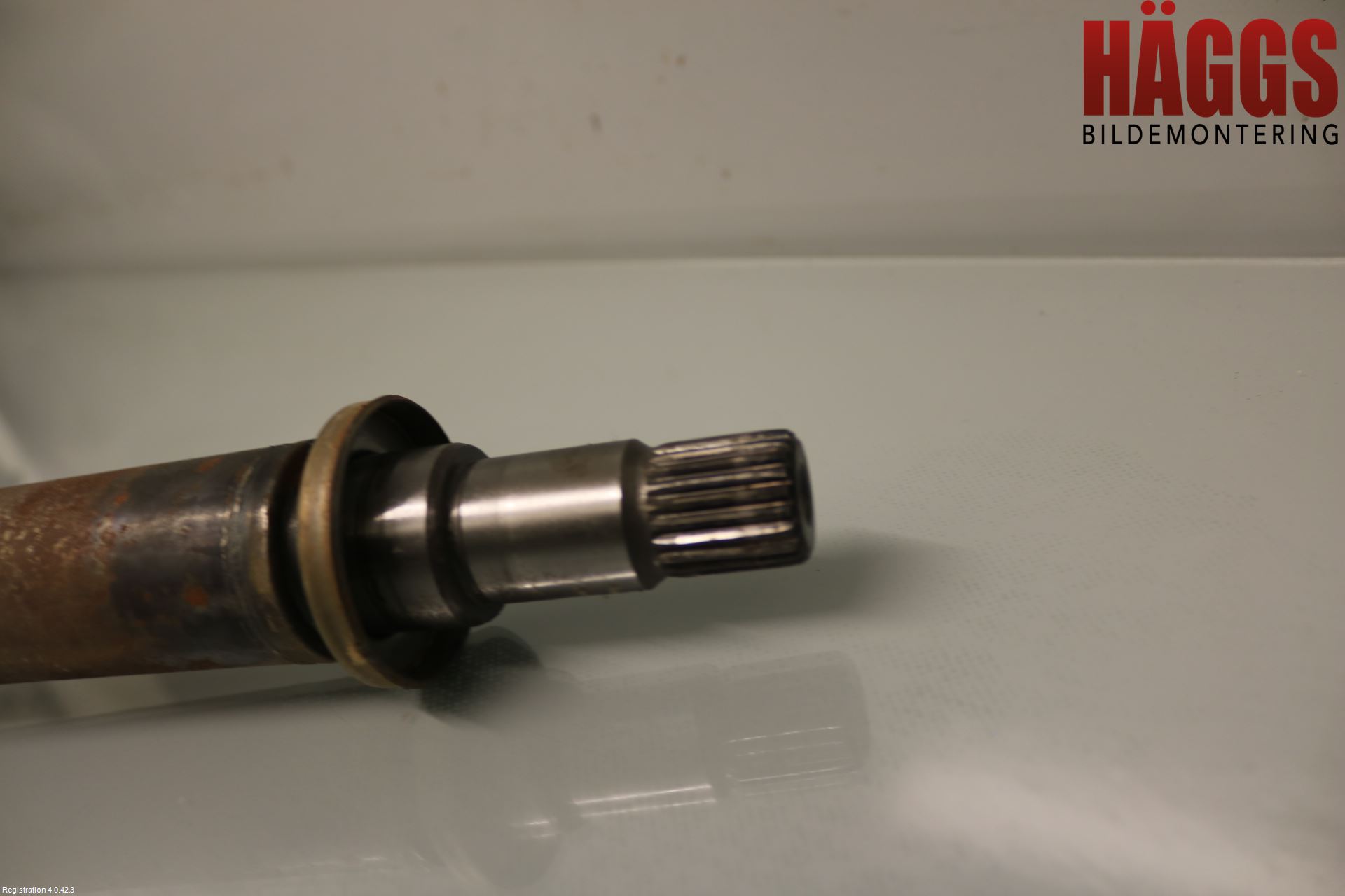 Ford FOCUS 15-18 Drivaxel Fram Höger