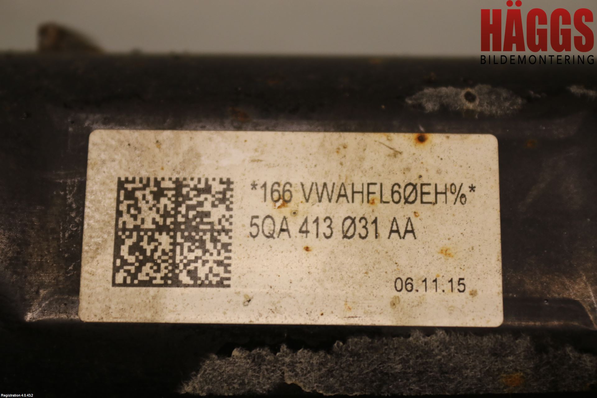 Volkswagen VW TOURAN 16- Fjäderben Fram Vänster