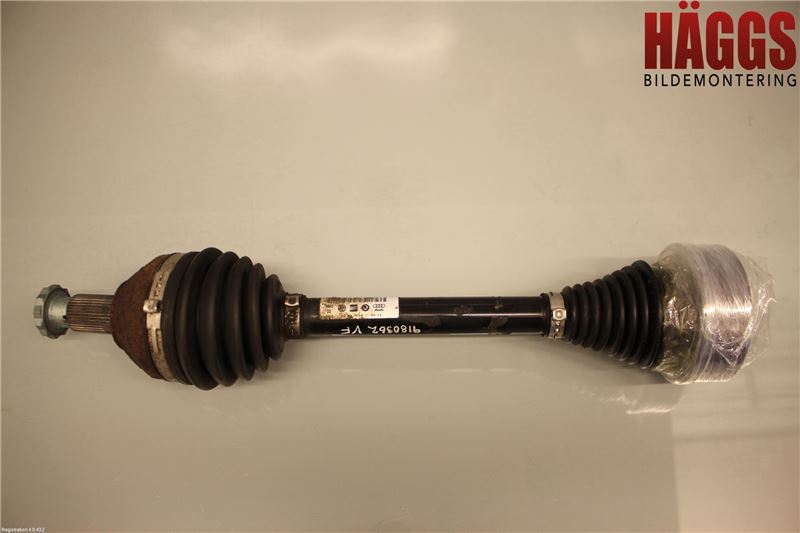 Skoda RAPID Drivaxel Fram Vänster