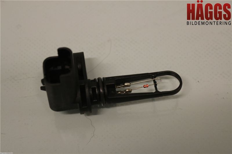 Peugeot 307     05-08 Givare Insugsluft Temperatur