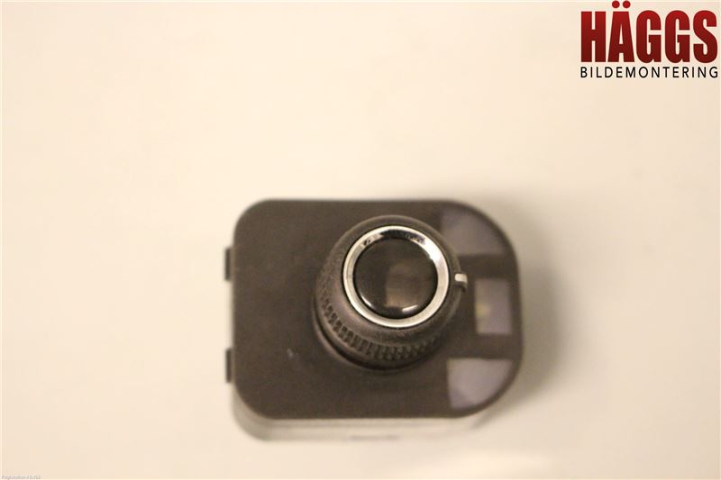 Audi A4/S4 08-11 Strömställare Spegel