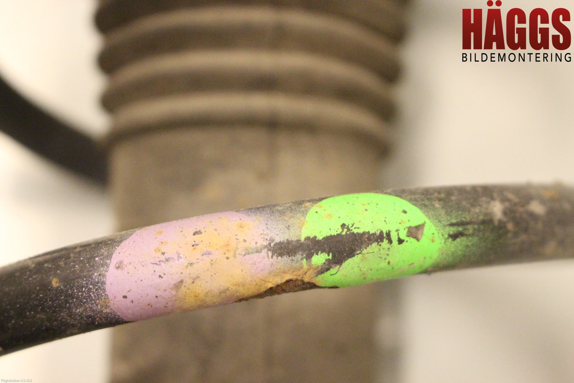 Dacia LOGAN VAN Fjäderben Fram Höger