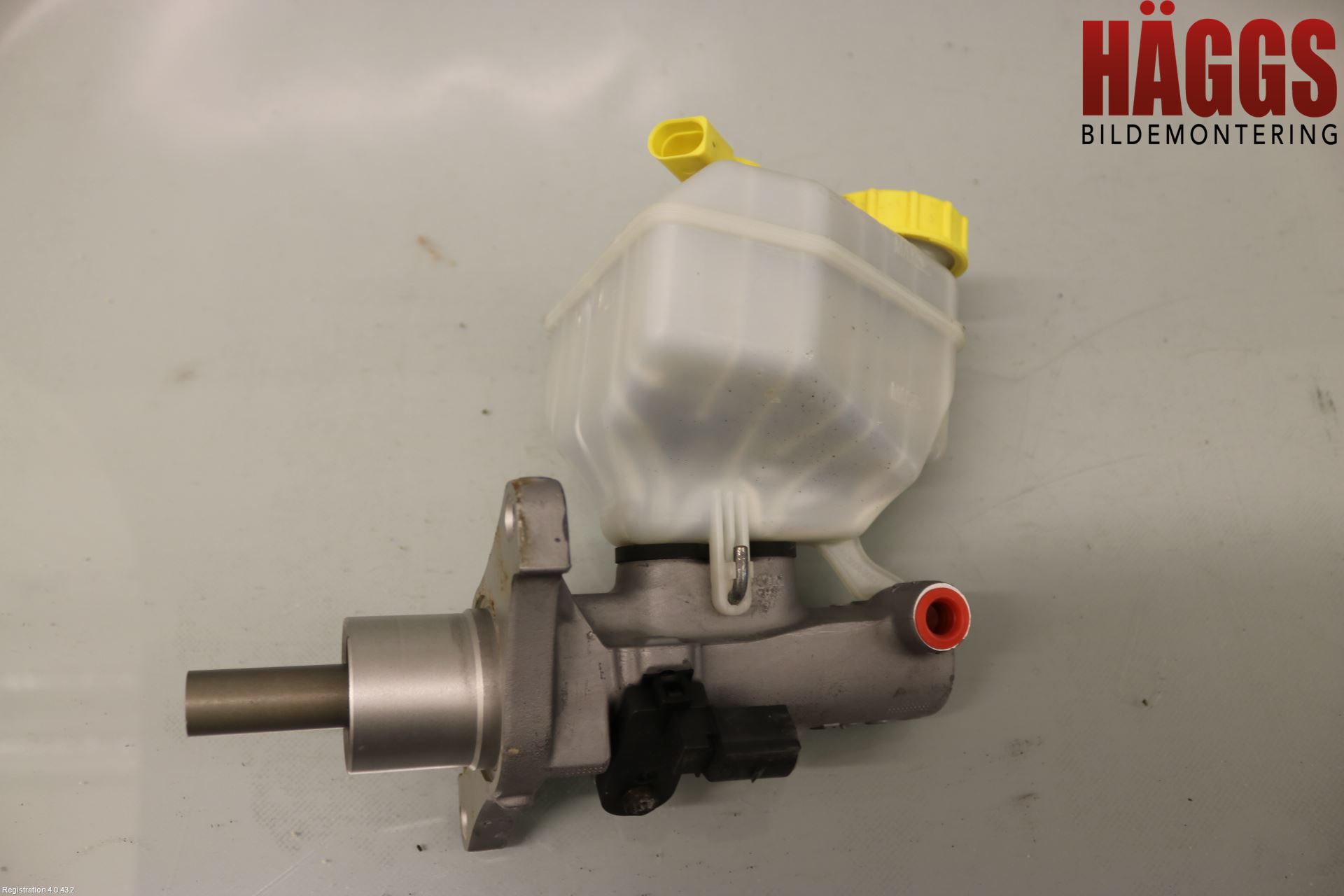 Volkswagen VW AMAROK 2H 10-22 Broms Huvudcylinder