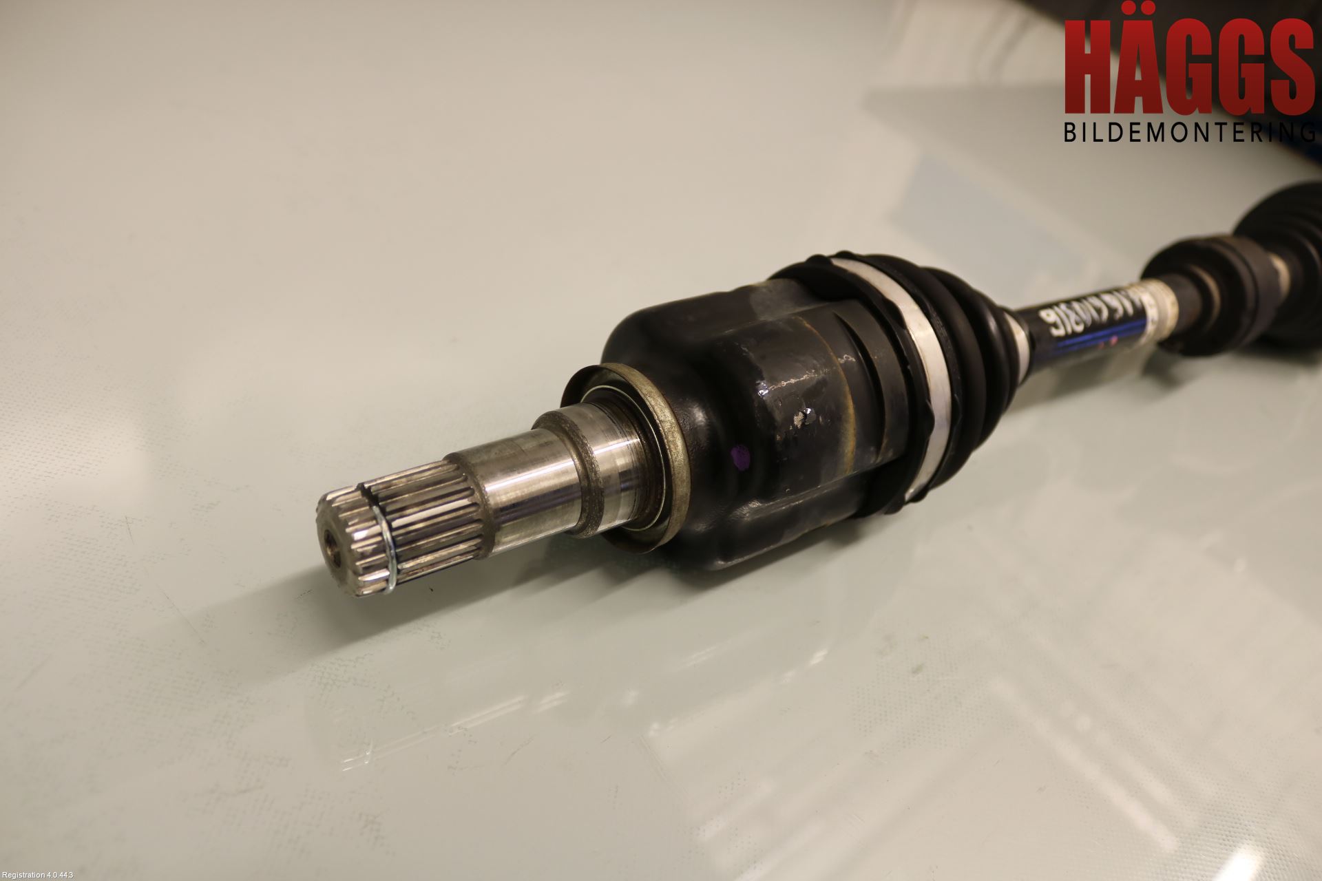 Toyota AVENSIS 09-15 Drivaxel Fram Vänster