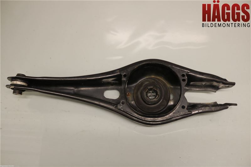 Volkswagen VW TIGUAN 16-24 Bärarm Bak Vä-Hö