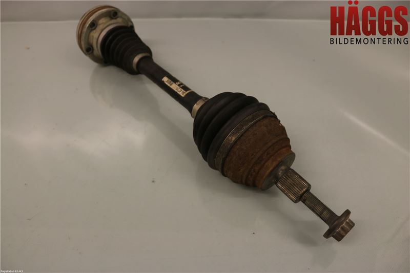Volkswagen VW CADDY 11-15 Drivaxel Fram Vänster