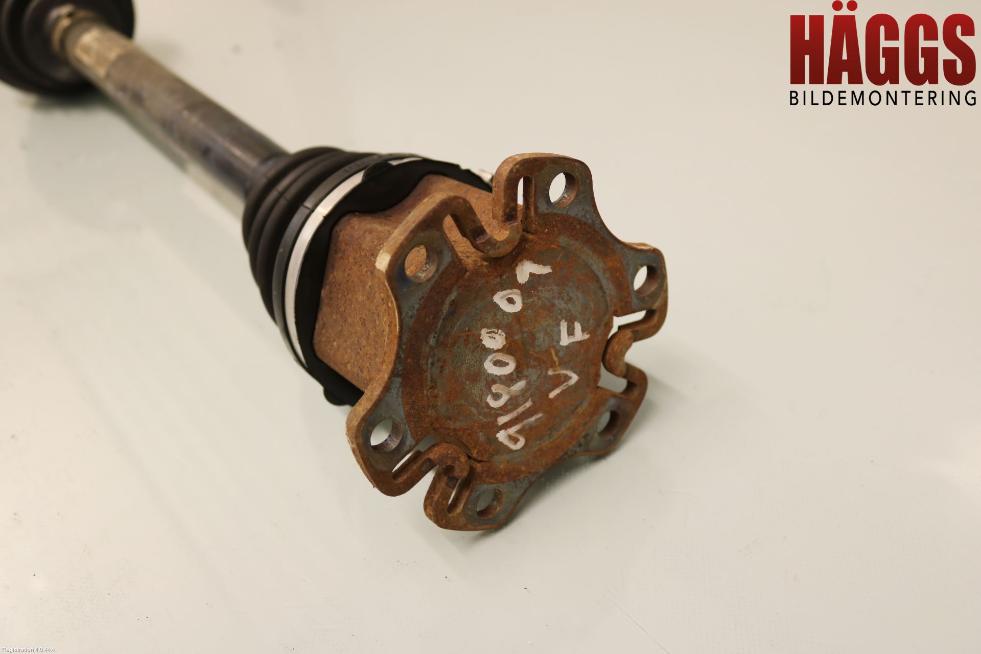 Audi A4/S4 05-07 Drivaxel Fram Vänster