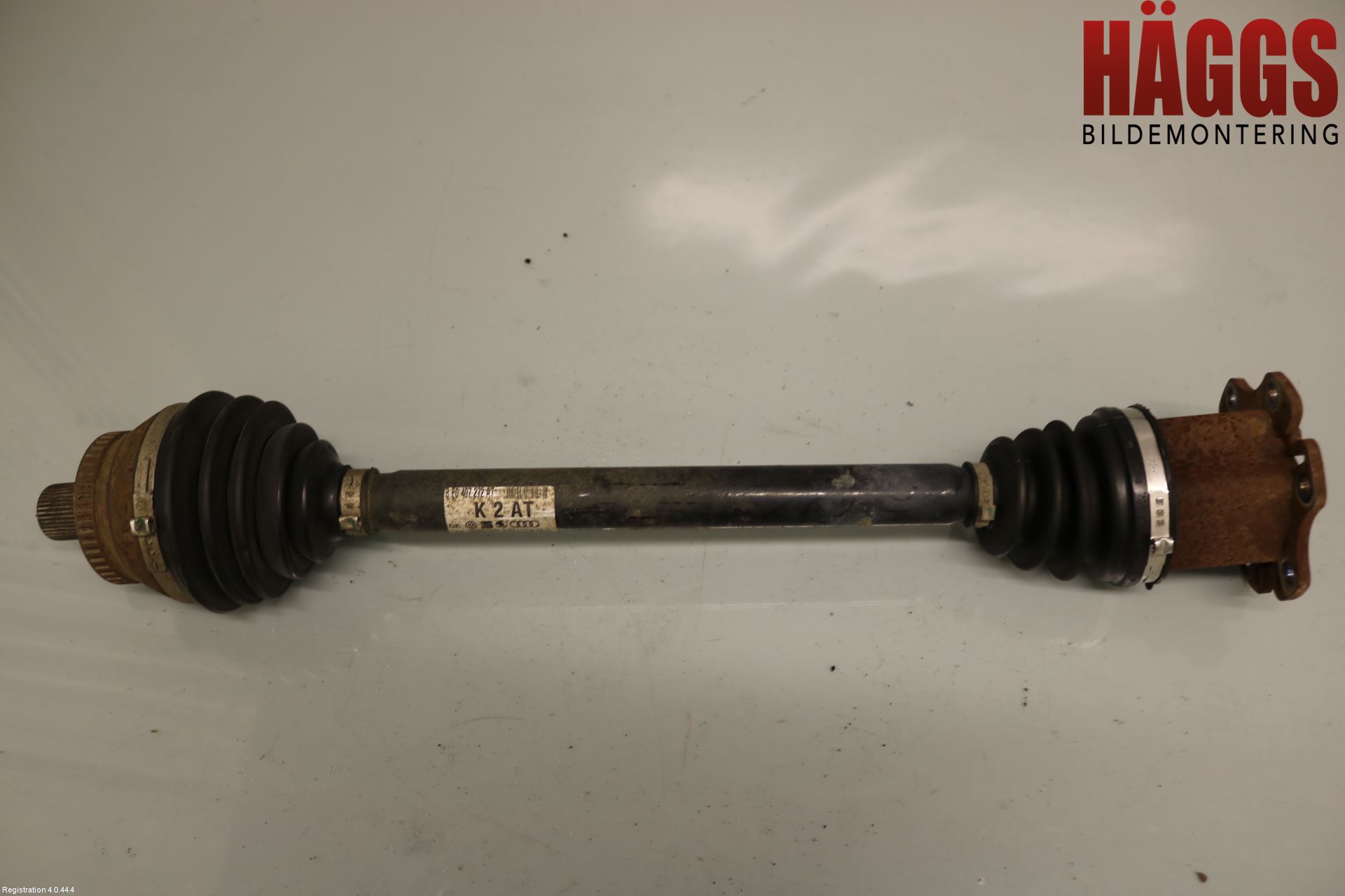 Audi A4/S4 05-07 Drivaxel Fram Höger