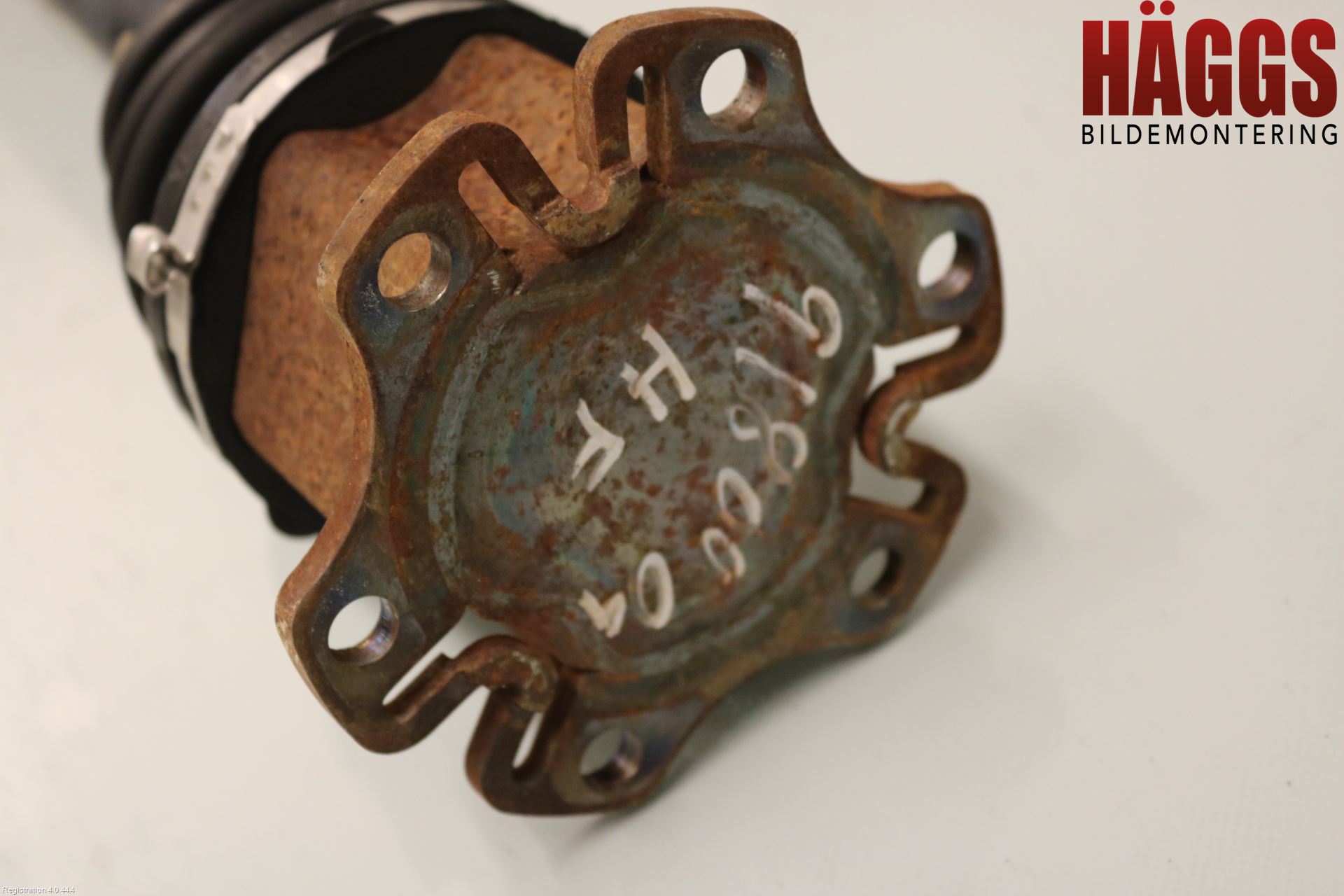 Audi A4/S4 05-07 Drivaxel Fram Höger