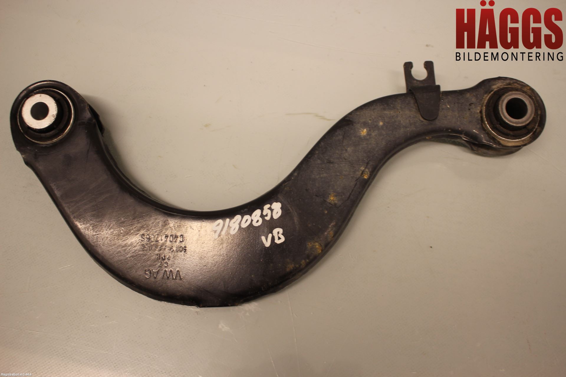 Volkswagen VW TIGUAN 16-24 Bärarm Bak Vänster